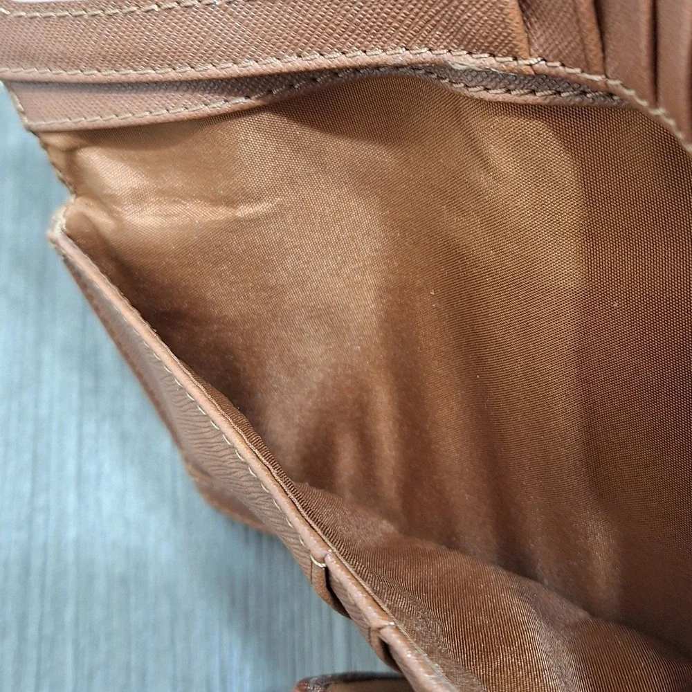 Fossil Logan Brown Leather Bifold Clutch Wristlet Wallet with ID Window SL7828